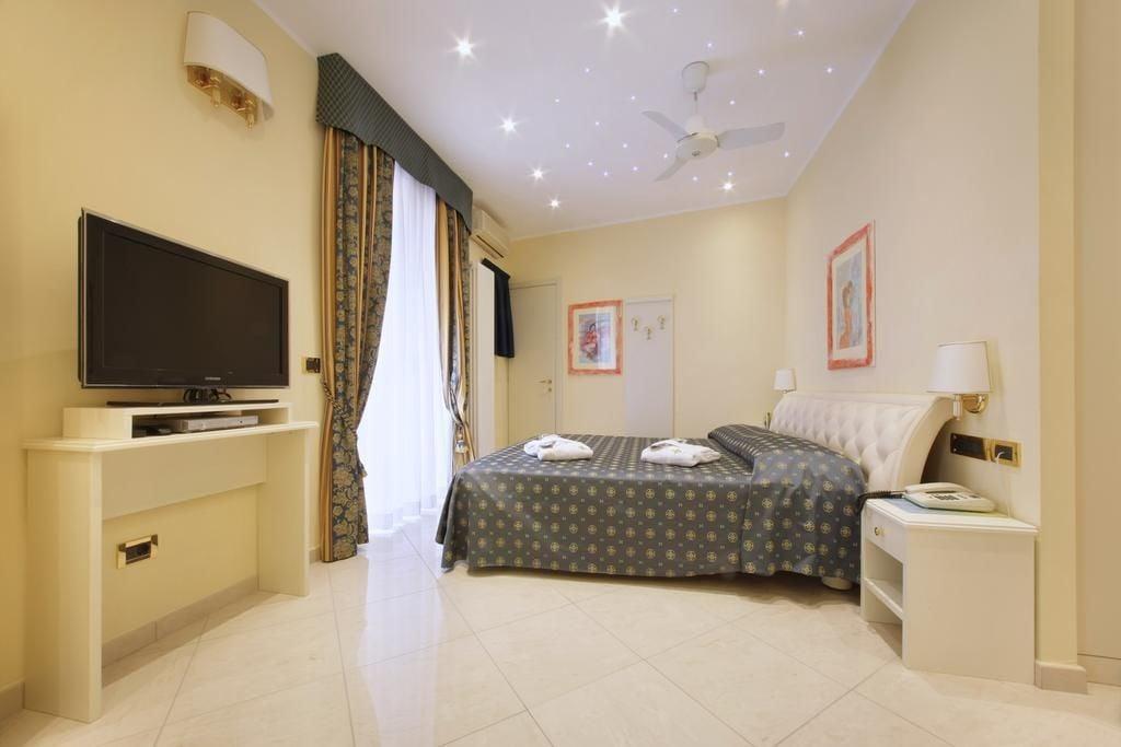 Hotel Ristorante Toscana Αλάσιο Εξωτερικό φωτογραφία