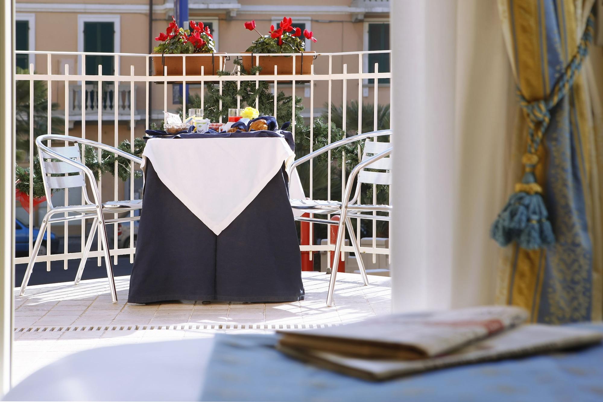 Hotel Ristorante Toscana Αλάσιο Εξωτερικό φωτογραφία