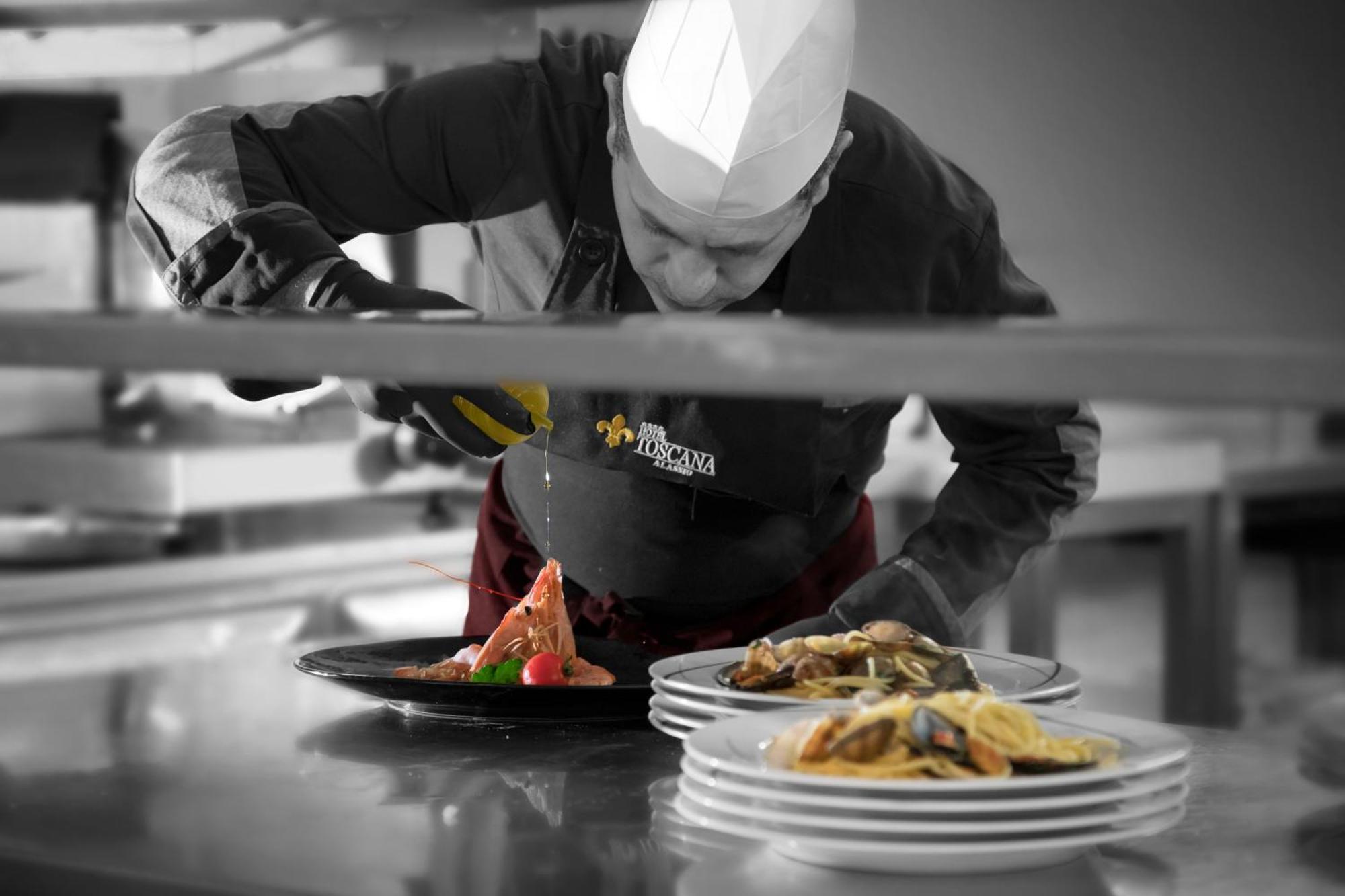 Hotel Ristorante Toscana Αλάσιο Εξωτερικό φωτογραφία