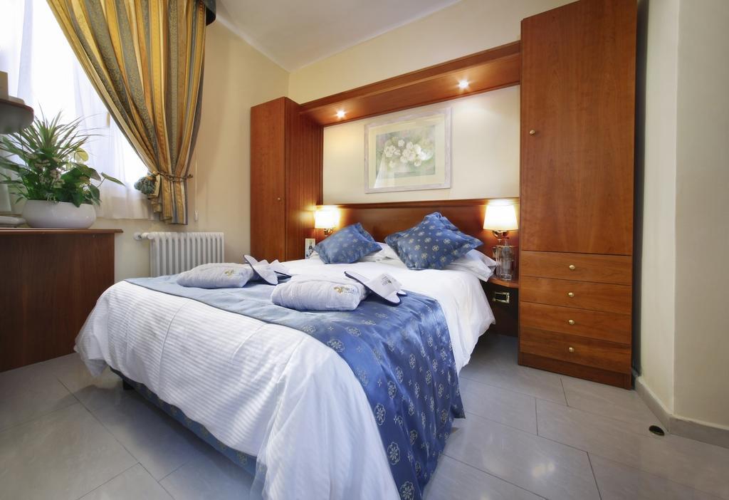 Hotel Ristorante Toscana Αλάσιο Εξωτερικό φωτογραφία