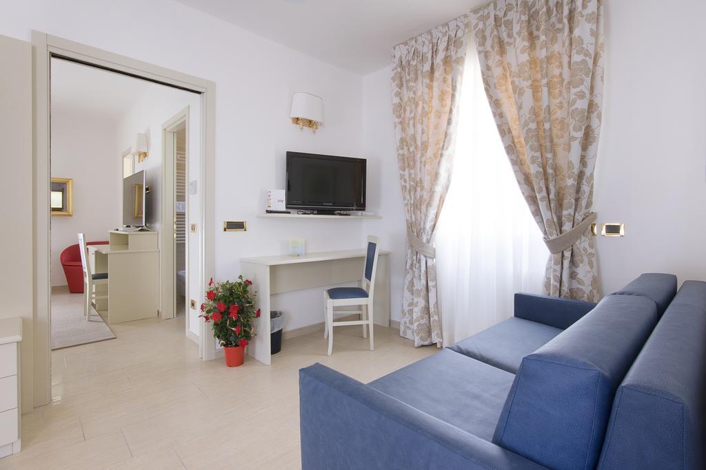 Hotel Ristorante Toscana Αλάσιο Εξωτερικό φωτογραφία